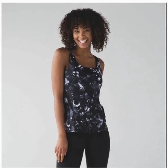 lululemon athletica Tops Lululemon Dusk Dye Rise Flow Tank Top